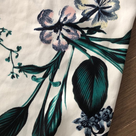 4/35$ 🌈 Off shoulder top 🌱 - Picture 4 of 5